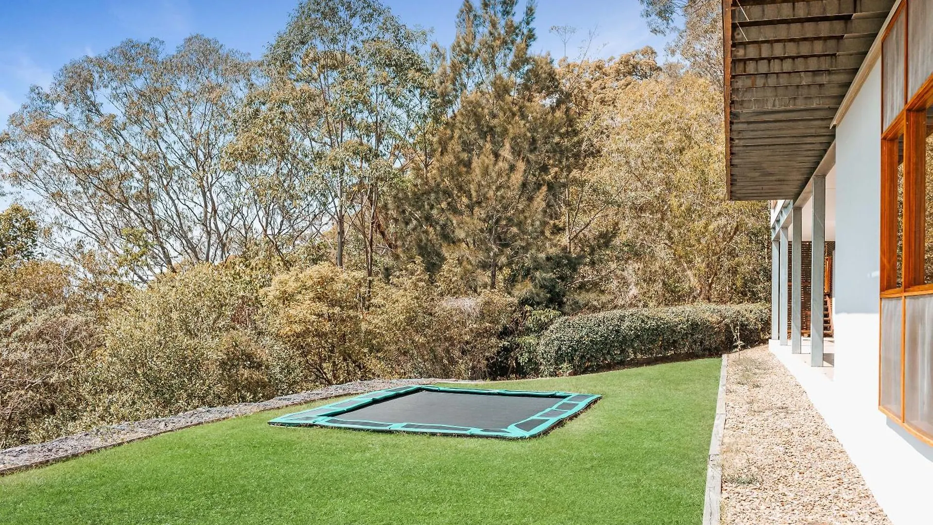 Montville Resort Style Holiday Retreat With Pool Perwillowen Australien