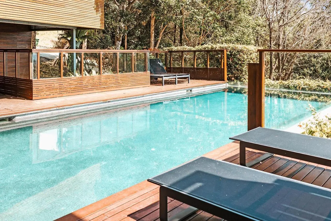 Villa Montville Resort Style Holiday Retreat With Pool Perwillowen